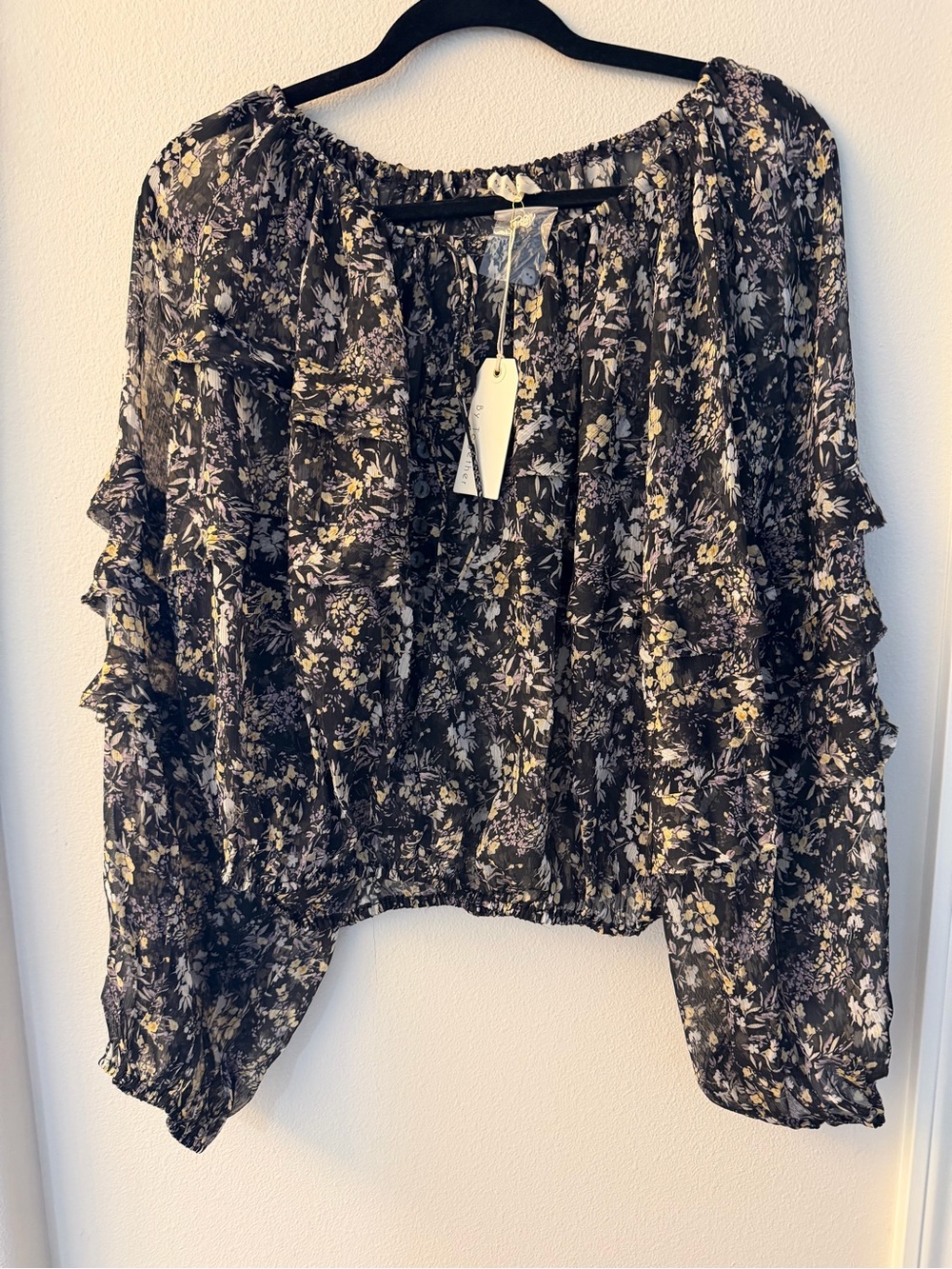 By Together Black Floral Ruffle Long-Sleeve Blouse